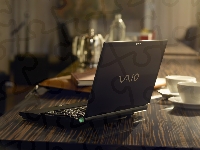 Laptop, VAIO, Marka, Stół, Filiżanki