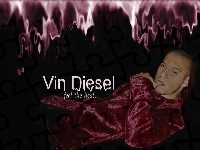 Vin Diesel, czerwona koszula
