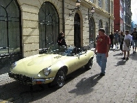 Zabytkowy Jaguar E-Type