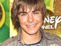 Zac Efron, niebieskie oczy