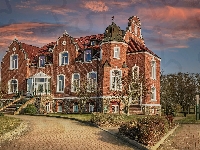 Zachód słońca, Niemcy, Schloss Herrenstein, 
Drzewa, Hotel, Gerswalde, Krzewy