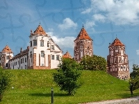 Mirski zamak, Białoruś, Drzewa, Mir, Zamek w Mirze, Mir Castle Complex, Mir