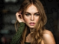 Zielone, Anastasiya Scheglova, Oczy